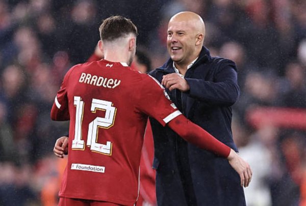 配资世界网 斯洛特：我告诉球员，绝对不能给姆巴佩和维尼修斯任何空间